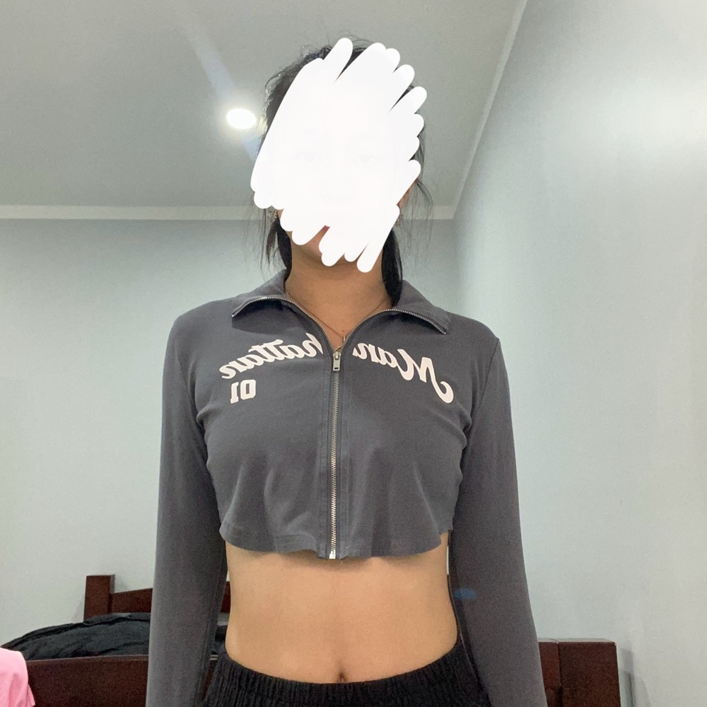 Gray Cropped Zip-Up Top